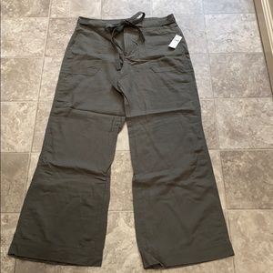 Women’s GAP wide leg Cotton pants.